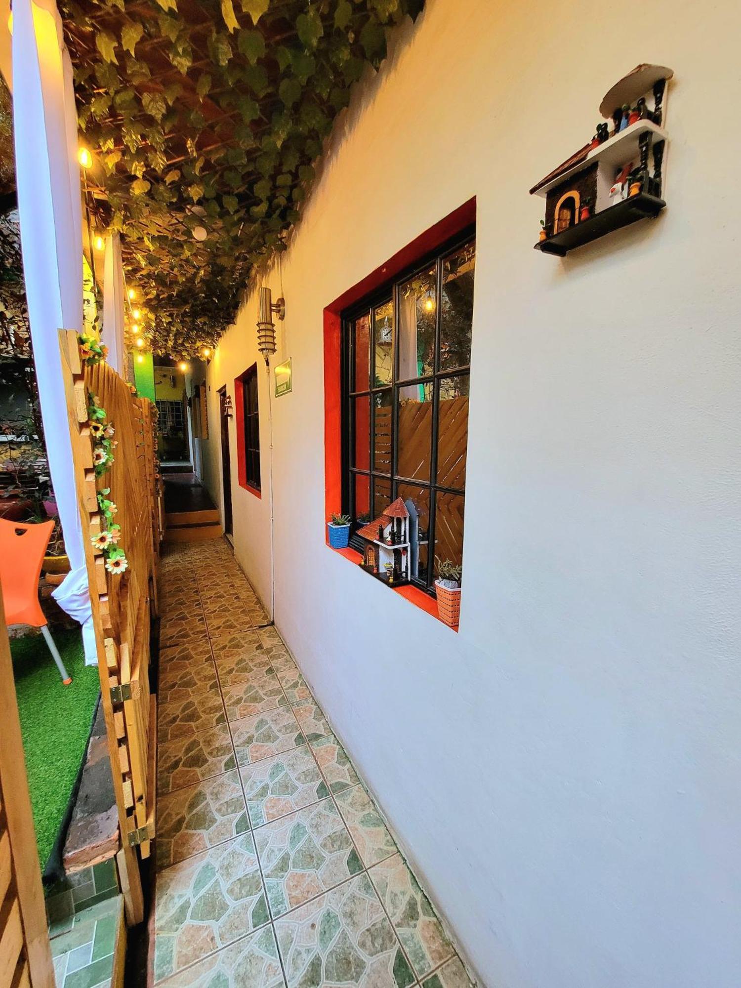 Hostal Leyendas León エクステリア 写真