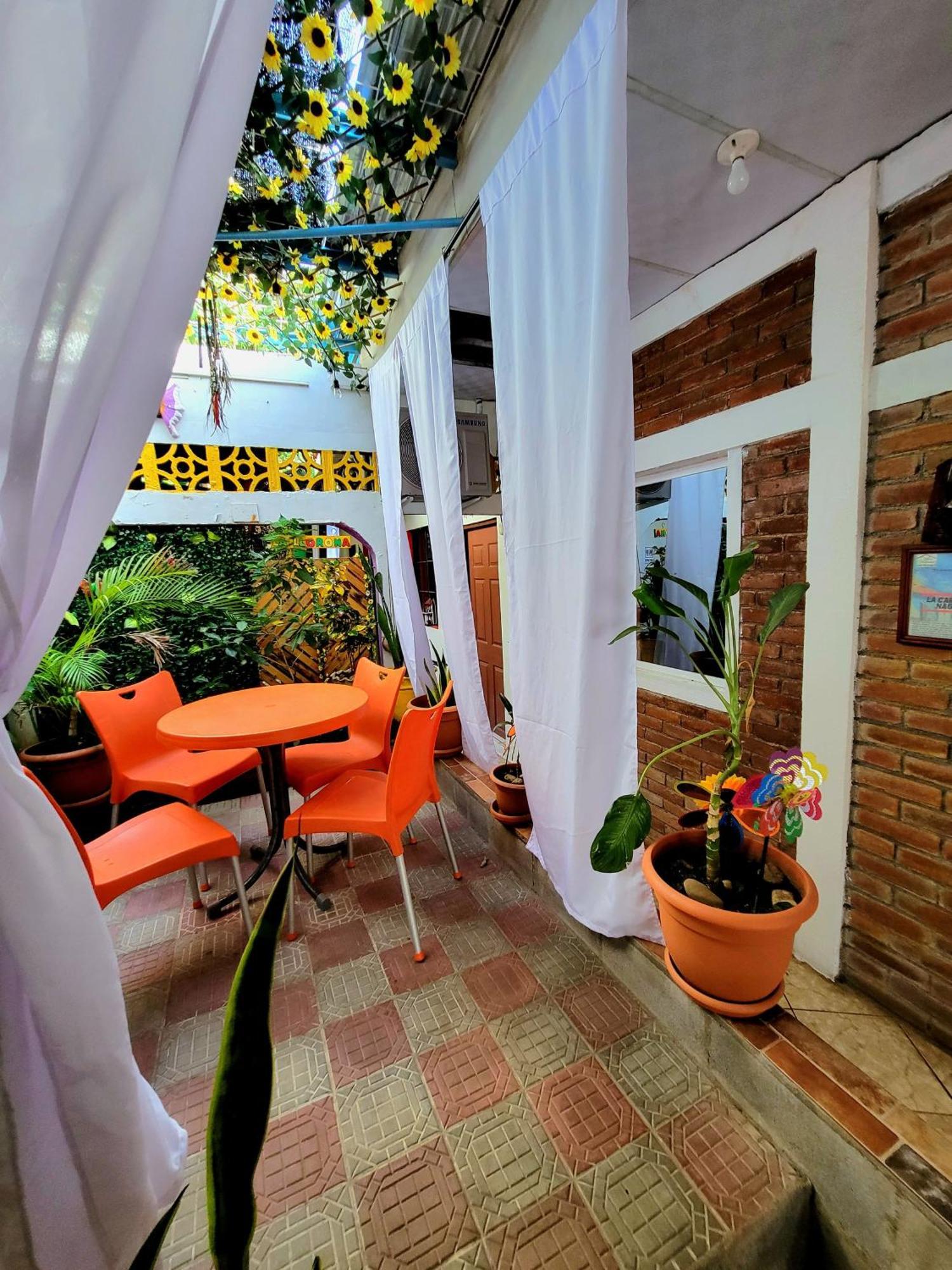 Hostal Leyendas León エクステリア 写真